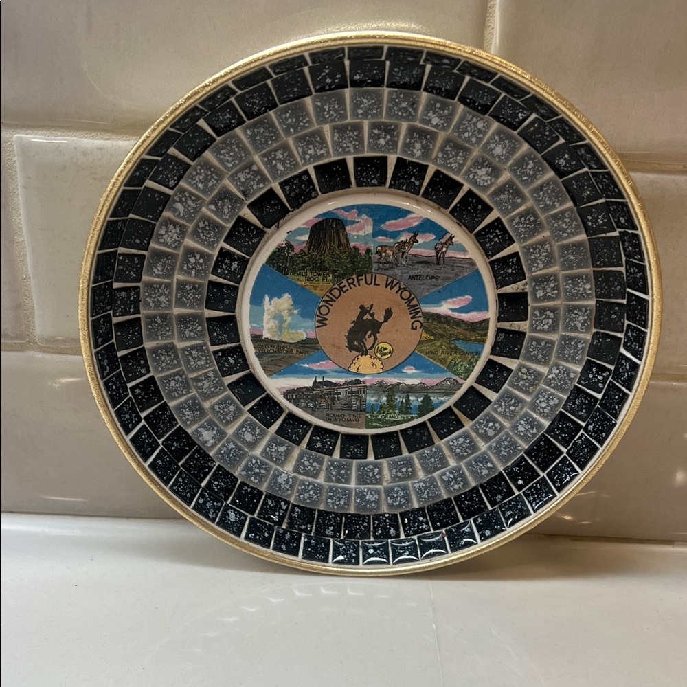 Decorative Mosaic Vintage 70's Wyoming Souvenir Plate